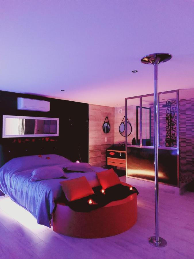 Why Not Hotel Ledignan Bagian luar foto